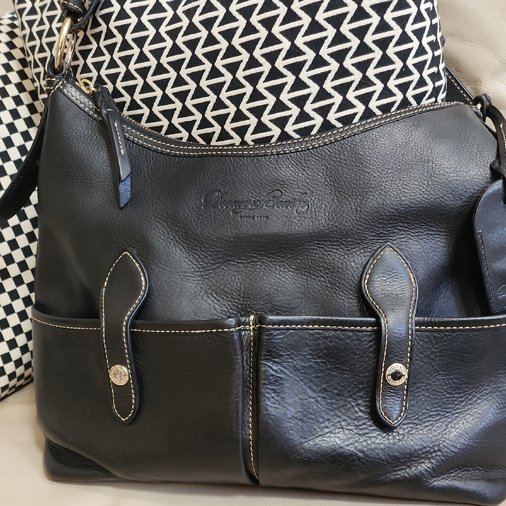 Dooney & Bourke Black Leather Shoulder Bag Preowned